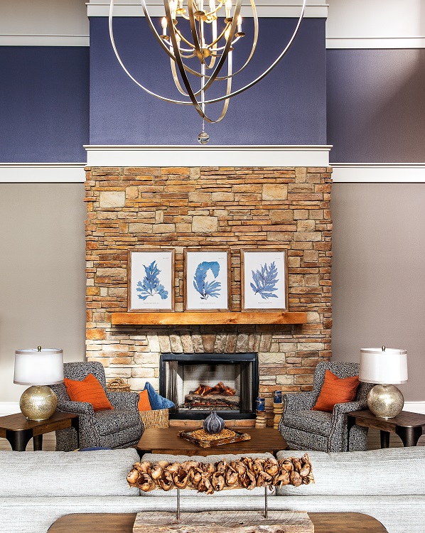 Lobby Fireplace/Mantel